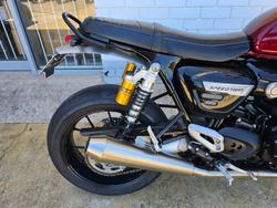 2024 Triumph BONNEVILLE SPEED TWIN 1200 Red