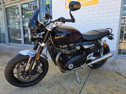 2024 Triumph BONNEVILLE SPEED TWIN 1200 Red