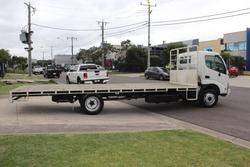 2001 Hino Dutro 3 WHITE