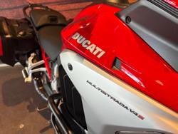2022 Ducati Multistrada V4S Multistrada Red
