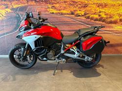 2022 Ducati Multistrada V4S Multistrada Red
