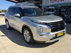 2021 Mitsubishi Outlander LS