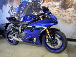 2025 Yamaha YZF-R7LA BLUE