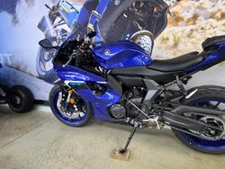 2025 Yamaha YZF-R7LA BLUE