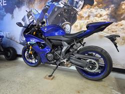 2025 Yamaha YZF-R7LA BLUE