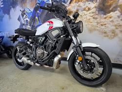 2025 Yamaha XSR700 WHITE