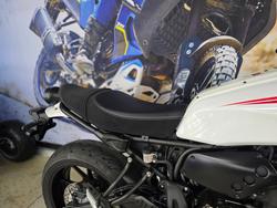 2025 Yamaha XSR700 WHITE