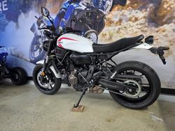 2025 Yamaha XSR700 WHITE