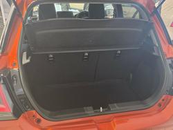 2025 Suzuki Swift Hybrid Plus