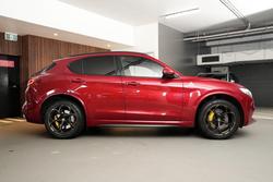 2019 Alfa Romeo Stelvio Quadrifoglio