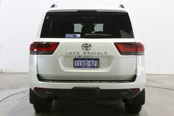 2024 Toyota Landcruiser VX