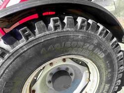 2012 Massey Ferguson 5740 Dyna-4 RED