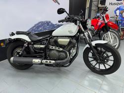 2013 Yamaha Bolt (XVS950CU) Bolt White