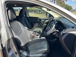 2016 Nissan QASHQAI Ti