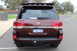 2017 Toyota Landcruiser GXL