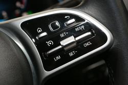 2022 Mercedes-Benz GLB-Class GLB200