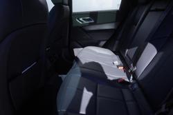 2024 Land Rover Range Rover Velar P250 Dynamic SE