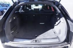 2024 Land Rover Range Rover Velar P250 Dynamic SE