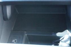 2024 Land Rover Range Rover Velar P250 Dynamic SE