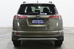 2017 Toyota RAV4 GXL