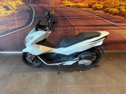 2015 Honda PCX150 PCX White