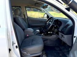 2009 Toyota Hilux SR KUN26R MY09 4X4 Glacier White