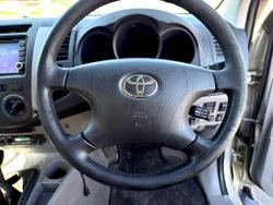 2007 Toyota Hilux SR5 KUN26R MY07 4X4 Sterling Silver