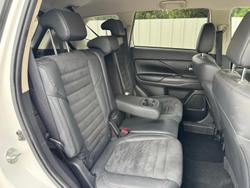 2021 Mitsubishi Outlander LS