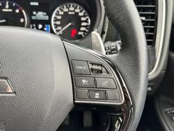 2021 Mitsubishi Outlander LS