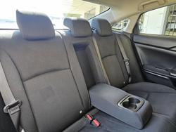 2017 Honda Civic VTi 10th Gen MY17 Rally Red