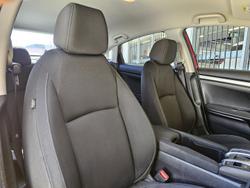 2017 Honda Civic VTi 10th Gen MY17 Rally Red