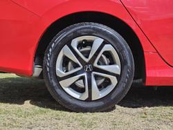 2017 Honda Civic VTi 10th Gen MY17 Rally Red