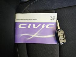 2017 Honda Civic VTi 10th Gen MY17 Rally Red