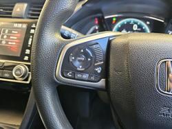 2017 Honda Civic VTi 10th Gen MY17 Rally Red