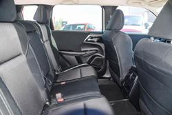 2021 Mitsubishi Outlander LS