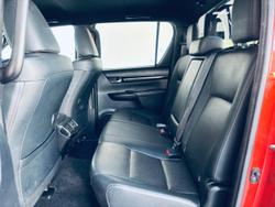 2018 Toyota Hilux Rugged X GUN126R 4X4 Dual Range Inferno
