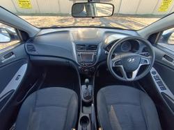 2015 Hyundai Accent Active