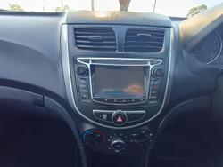 2015 Hyundai Accent Active