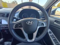 2015 Hyundai Accent Active