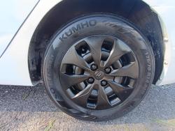 2015 Hyundai Accent Active