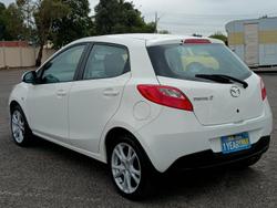 2013 Mazda 2 Neo DE Series 2 MY13 Crystal White Pearl