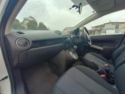 2013 Mazda 2 Neo DE Series 2 MY13 Crystal White Pearl