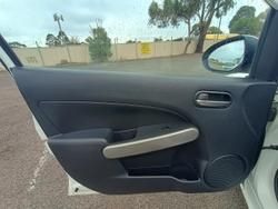 2013 Mazda 2 Neo DE Series 2 MY13 Crystal White Pearl