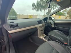 2008 Holden Astra CDX AH MY08 Black Sapphire