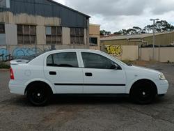 2005 Holden Astra Classic TS MY05 Casablanca White