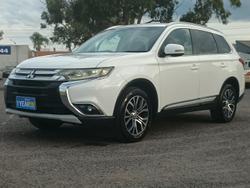 2015 Mitsubishi Outlander LS
