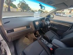 2015 Mitsubishi Outlander LS