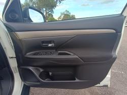 2015 Mitsubishi Outlander LS