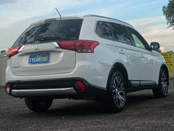 2015 Mitsubishi Outlander LS