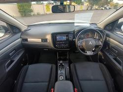2015 Mitsubishi Outlander LS